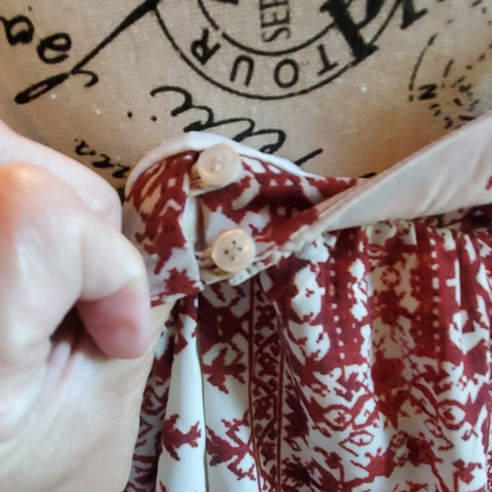 Sundress - Picture 5 of 7